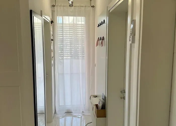 아파트 Luxury Palmview Mit Whirlpool Und Terrasse