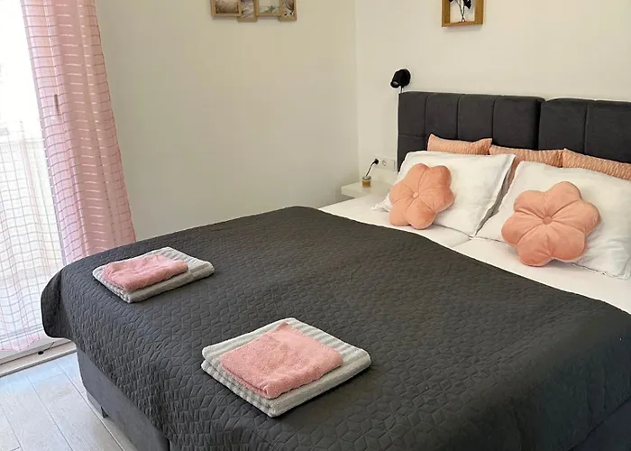 아파트 Luxury Palmview Mit Whirlpool Und Terrasse