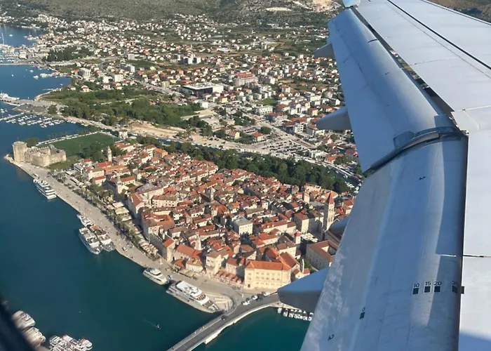 아파트 Luxury Palmview Mit Whirlpool Und Terrasse